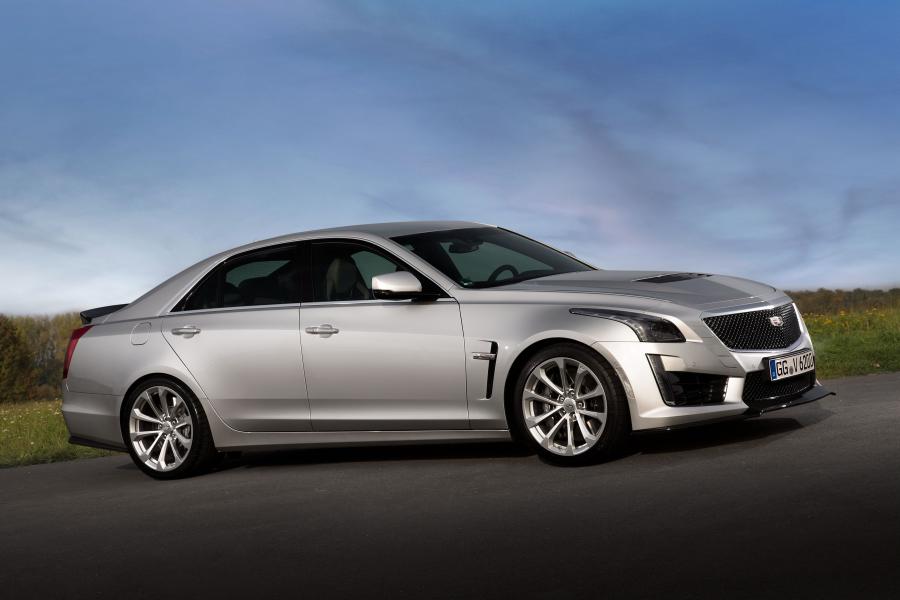  Cadillac CTS-V 2015 года  (WW) (фото 2 из 18)